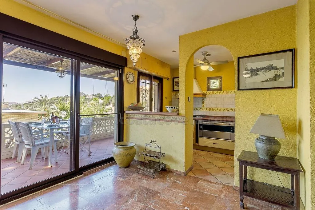Terrass - Chalet with Pool and Terrace in Calle D'osca