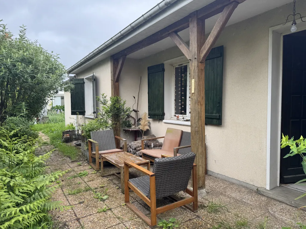 Terrazza - House with Garden in Sought-After Area
