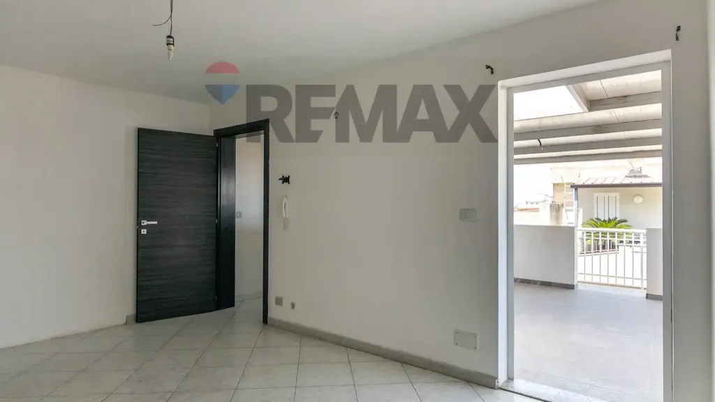 Elutuba - Independent House with Terrazzo in Comiso