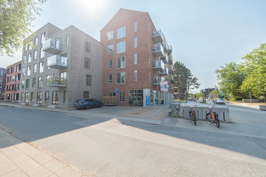 Exterior - Apartment with Balcony in Musicon, Roskilde