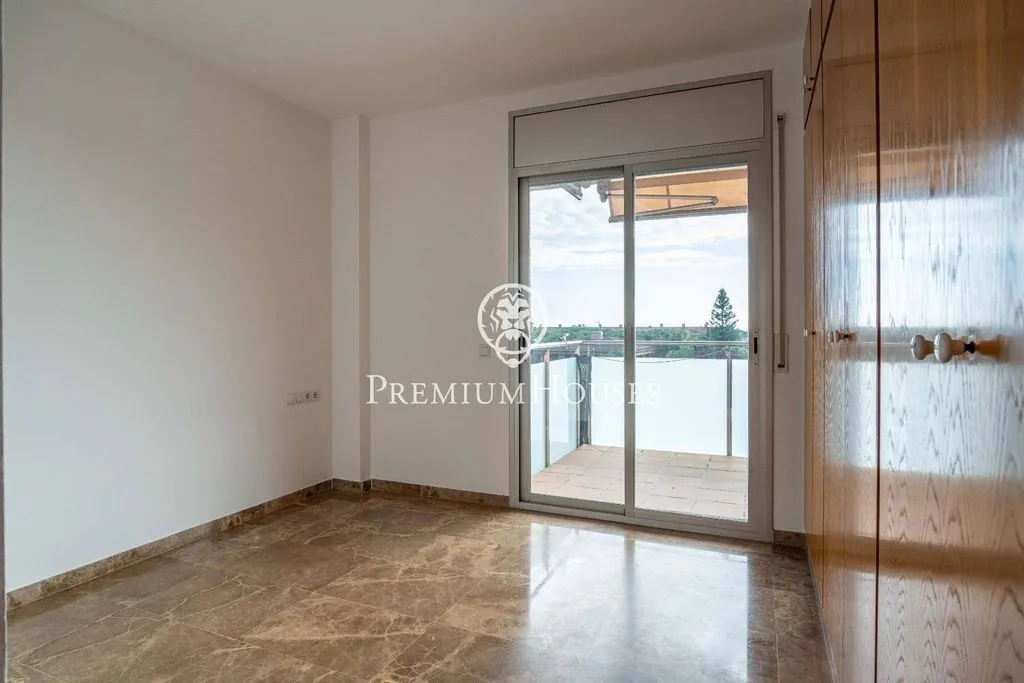 Balcone - Luxury Penthouse with Sea View in Gavà Mar