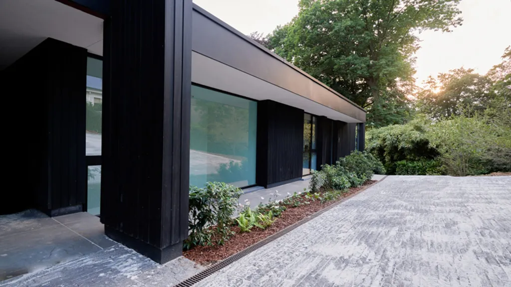 Extérieur - Villa Moderne avec Terrasse de 60 m² à La Hulpe