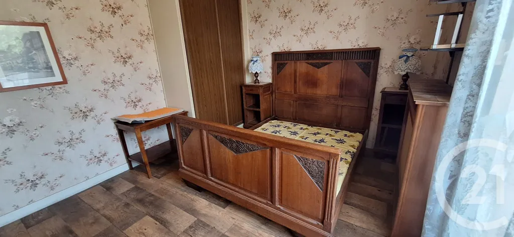 Chambres - Maison à Rénover avec Jardin à Sermaise