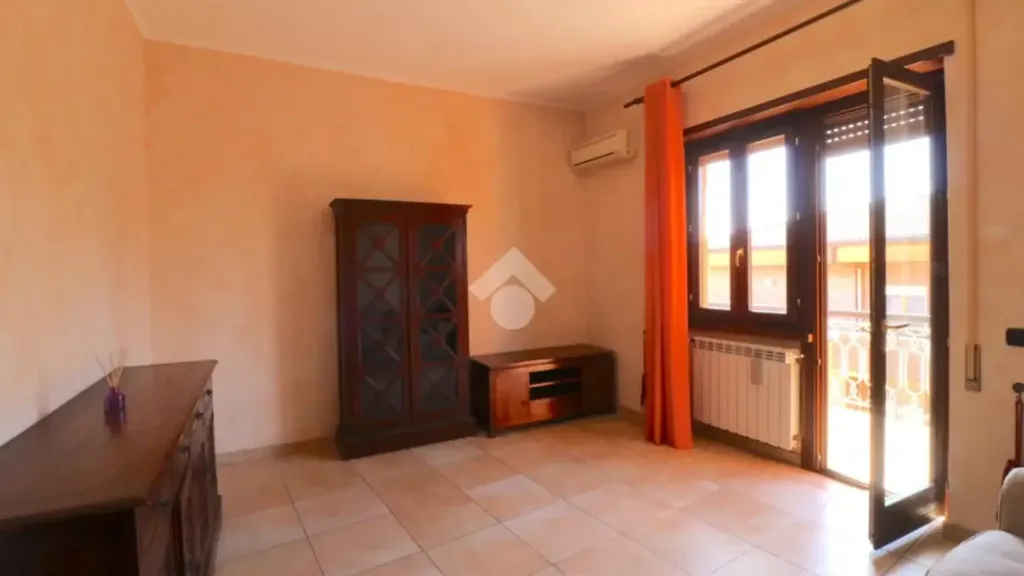 Chambres - Triplex with Balcony Views in Genzano di Roma