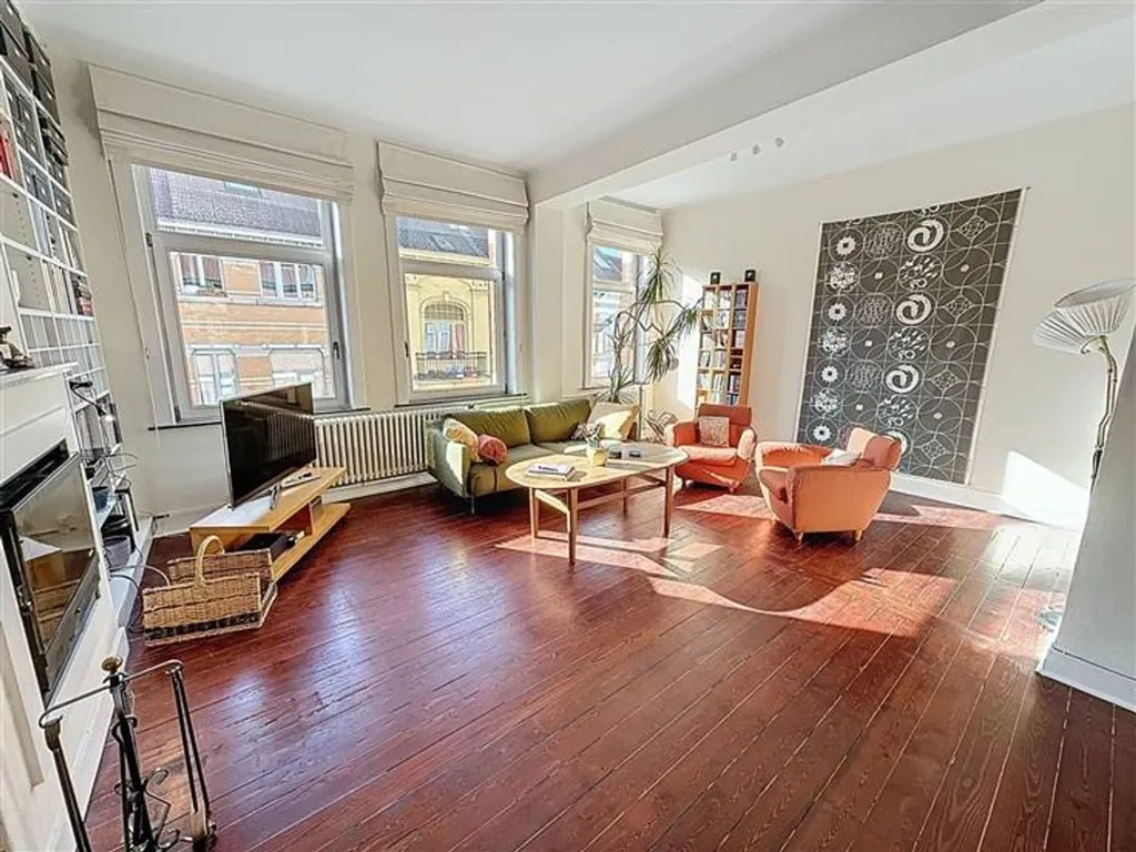 Elutuba - Duplex Apartment with Terraces in Schaerbeek