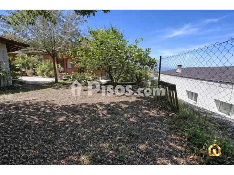 Aed - Four-Way House with Pool in Sant Fost