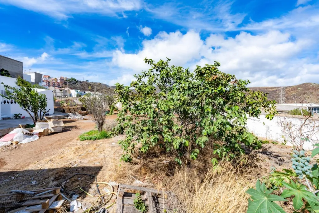 Jardin - Urban Plot with Development Potential in La Cuesta