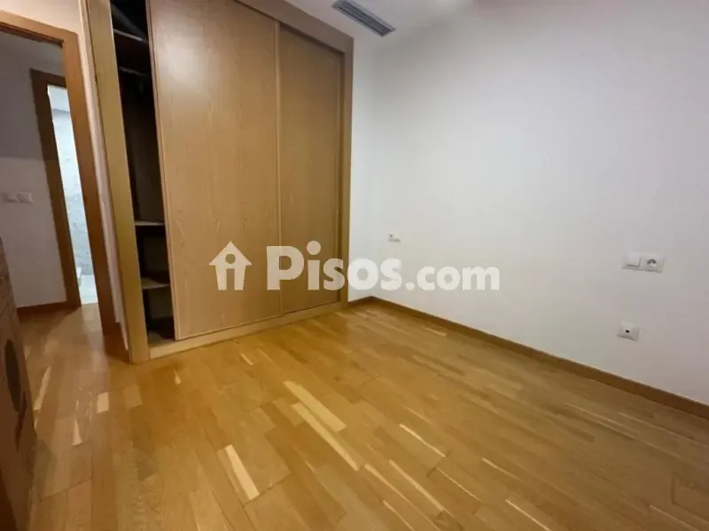 Magamistoad - Bright Apartment with Garden Views in Ponferrada