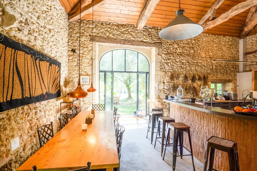 Salle à manger - Hamlet Rénové avec Vue sur les Pyrénées à Condom