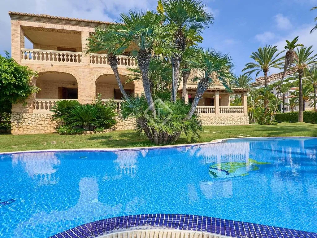 pool_area