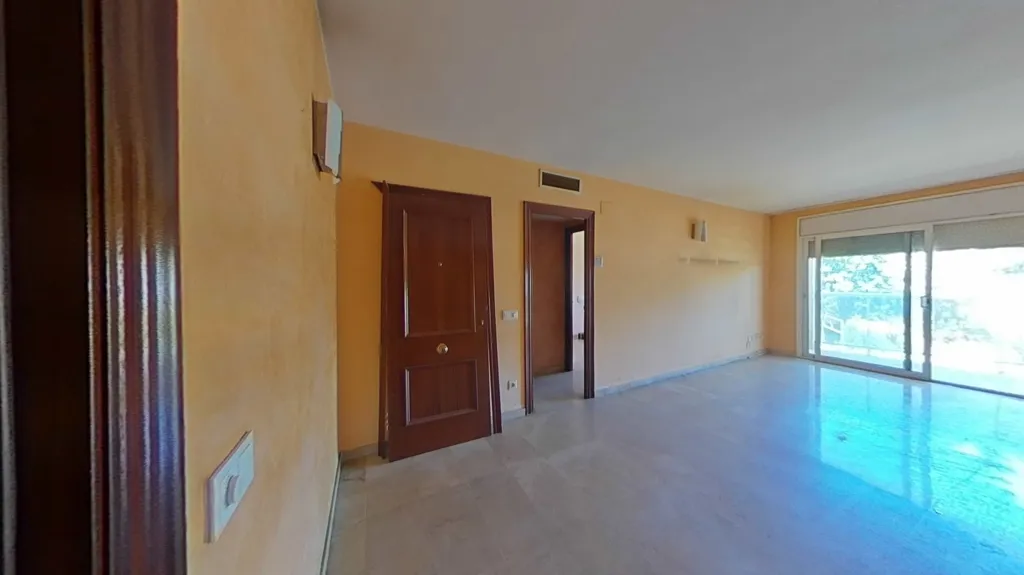Living Room - Family-orientated Flat near Blanes Centre