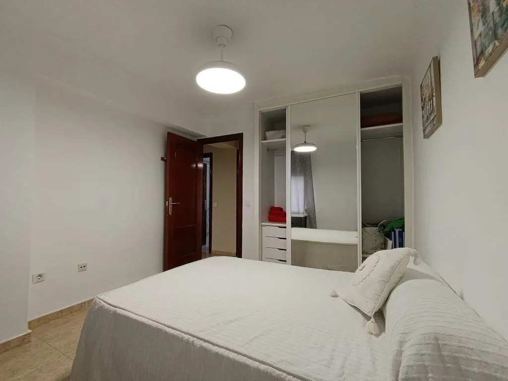 Magamistoad - Furnished Flat with Air Conditioning in Rochelambert