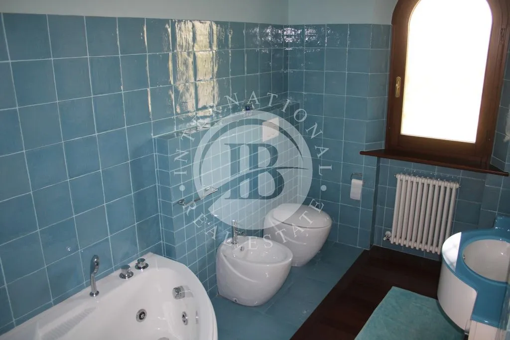 Salles de bain - Villa with Private Garden in Tortoreto
