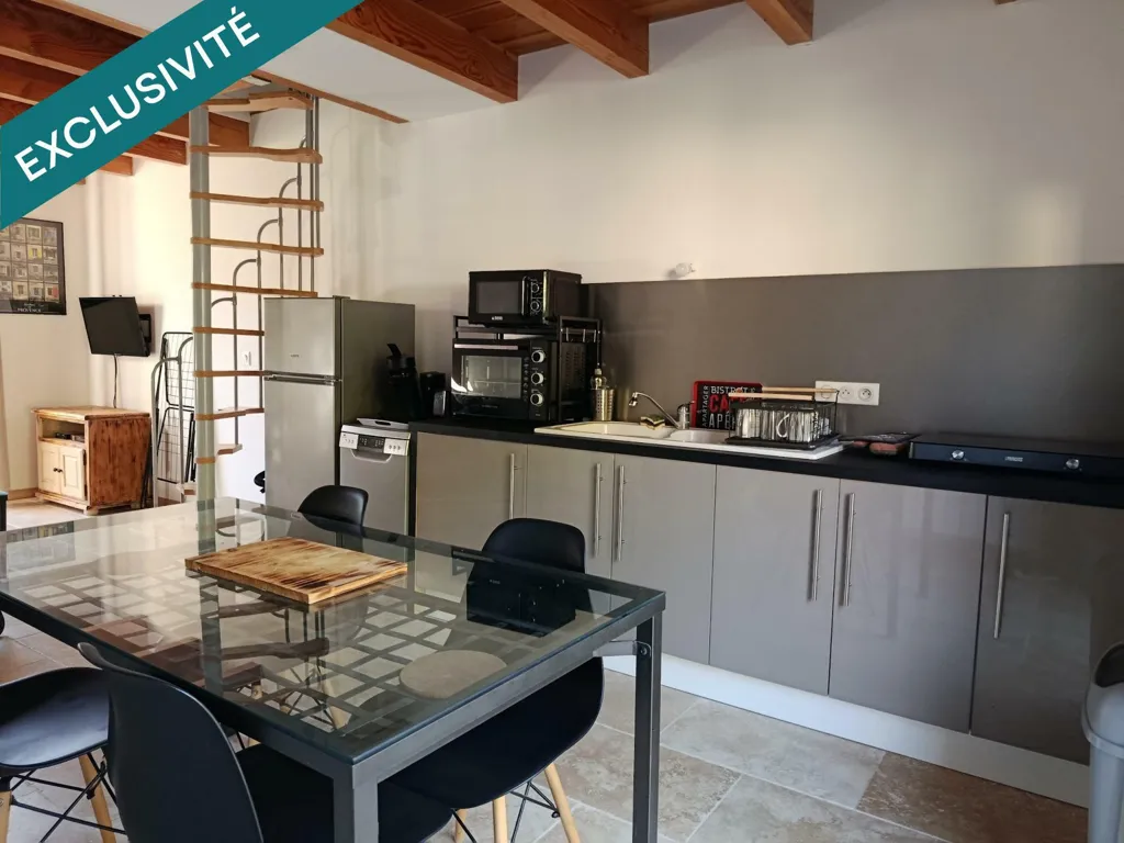 Köök - 3-Bed Apartment with Mountain Views in Plaisians