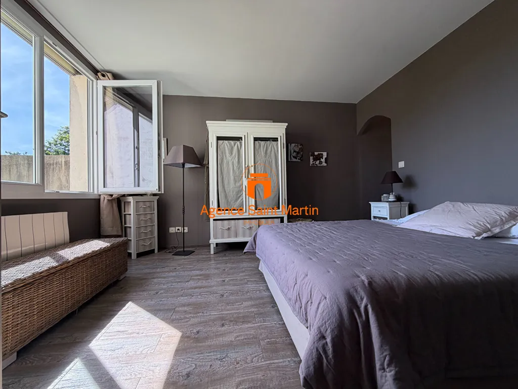 Chambres - Maison Atypique avec Piscine à Montélimar