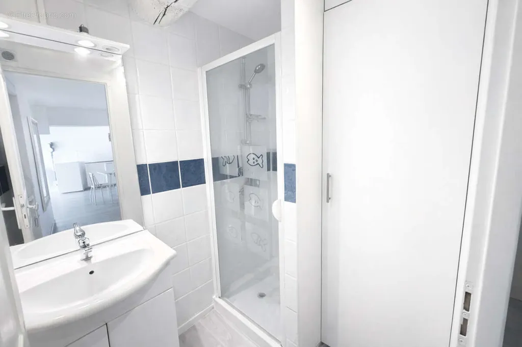 Bagni - Central 2-Bed Flat near Nîmes Art School