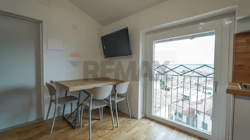 Söögituba - Rusticated Flat in Central Bergamo