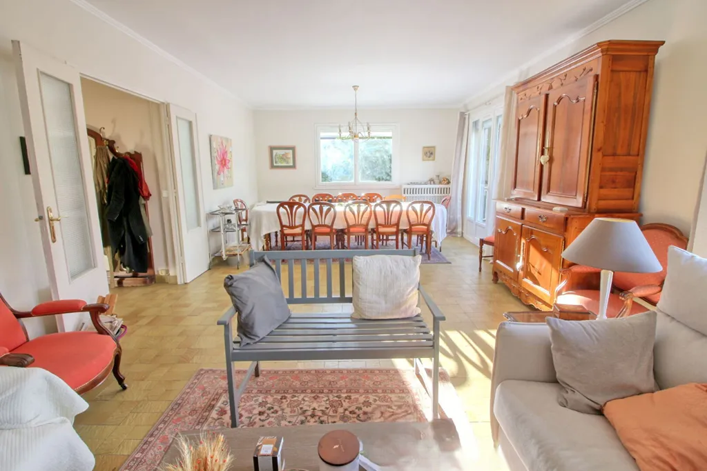Séjour - Maison Familiale avec Terrasse à Antony