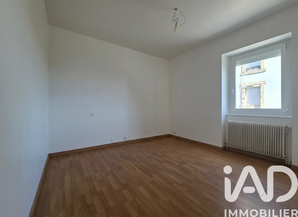 Toad - 4-Piece Apartment with Private Garden in Rodez