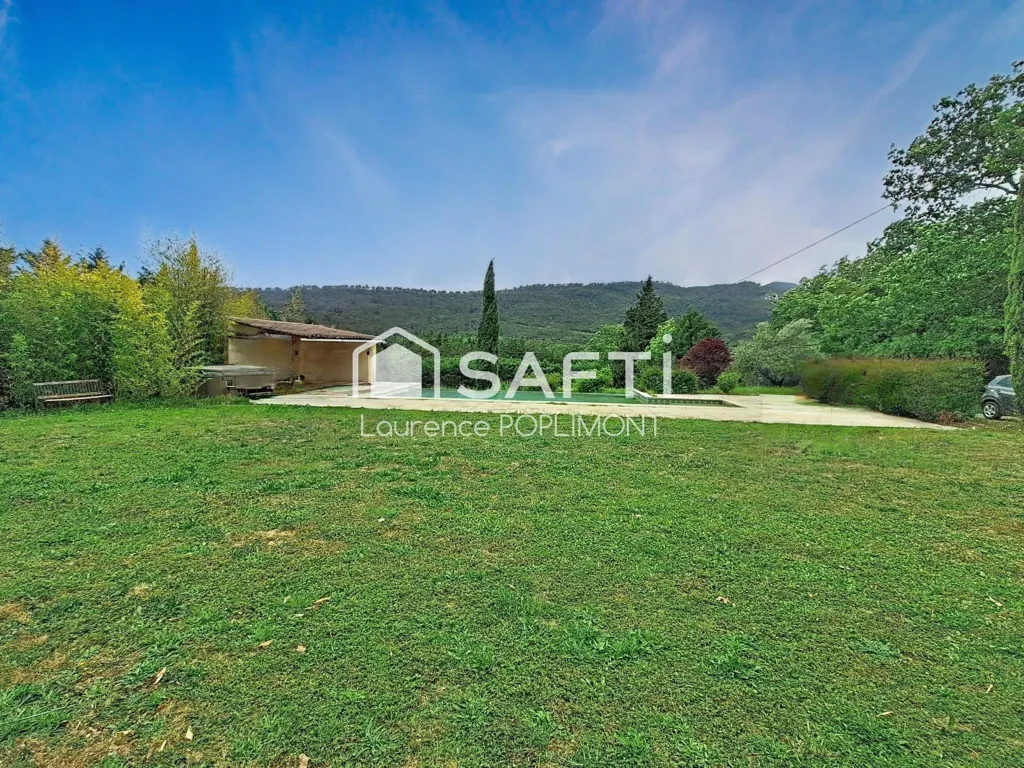 Garden - Family Villa with Pool in Brignoles