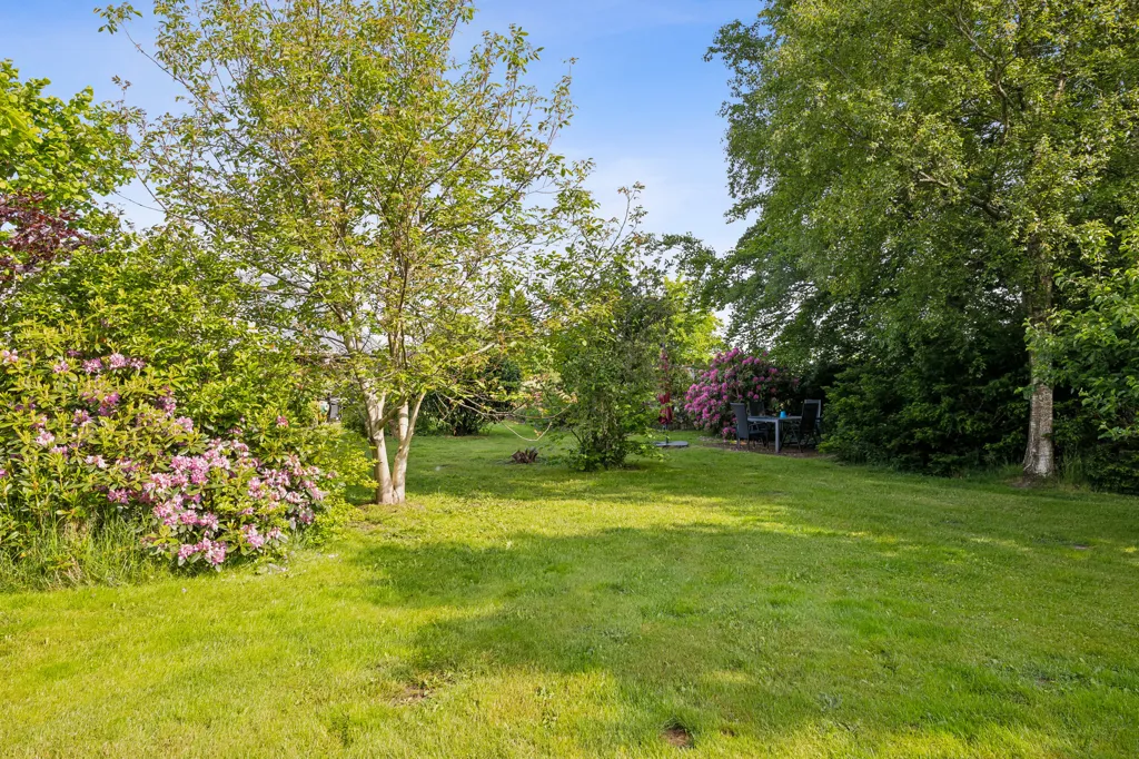 Aed - Architectural Villa with Garden in Vesterlund