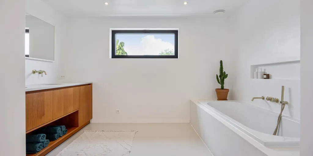 Vannitoad - Renovated Modern House with Terrace in Lommel