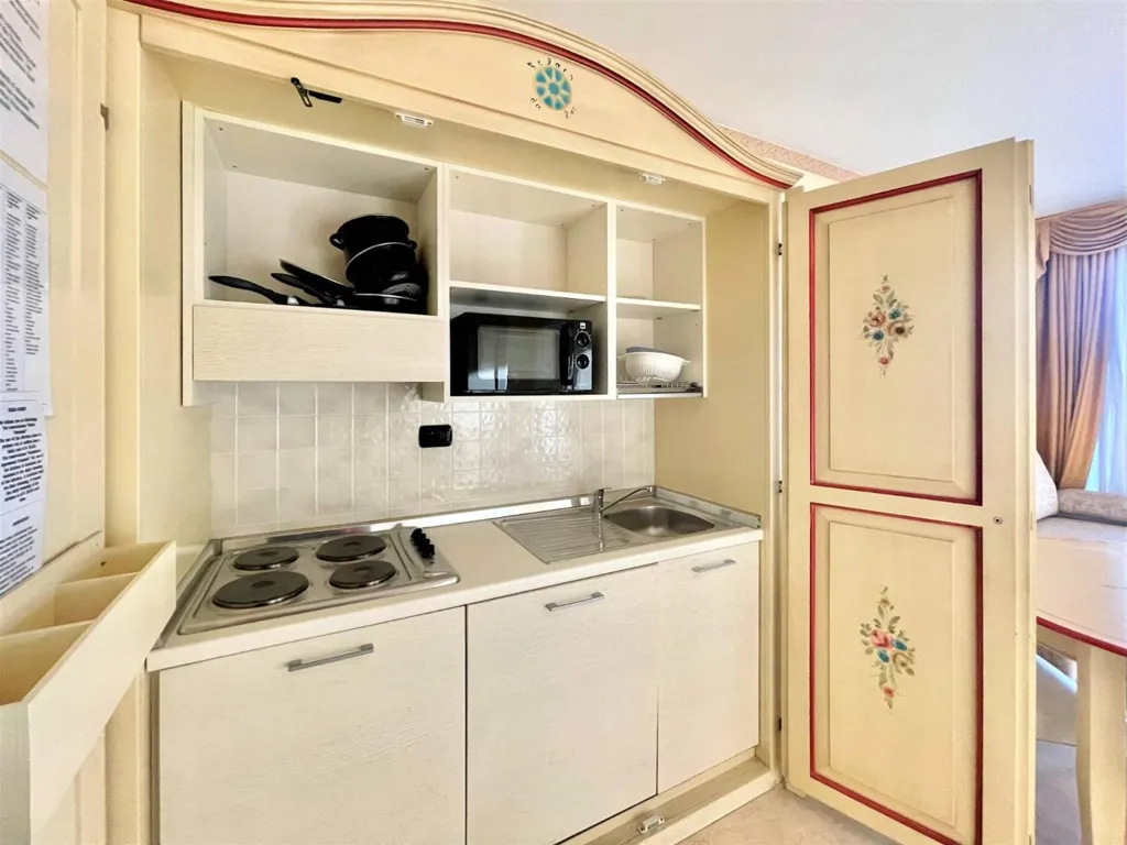 Triplex with Pool Terrace in Desenzano del Garda