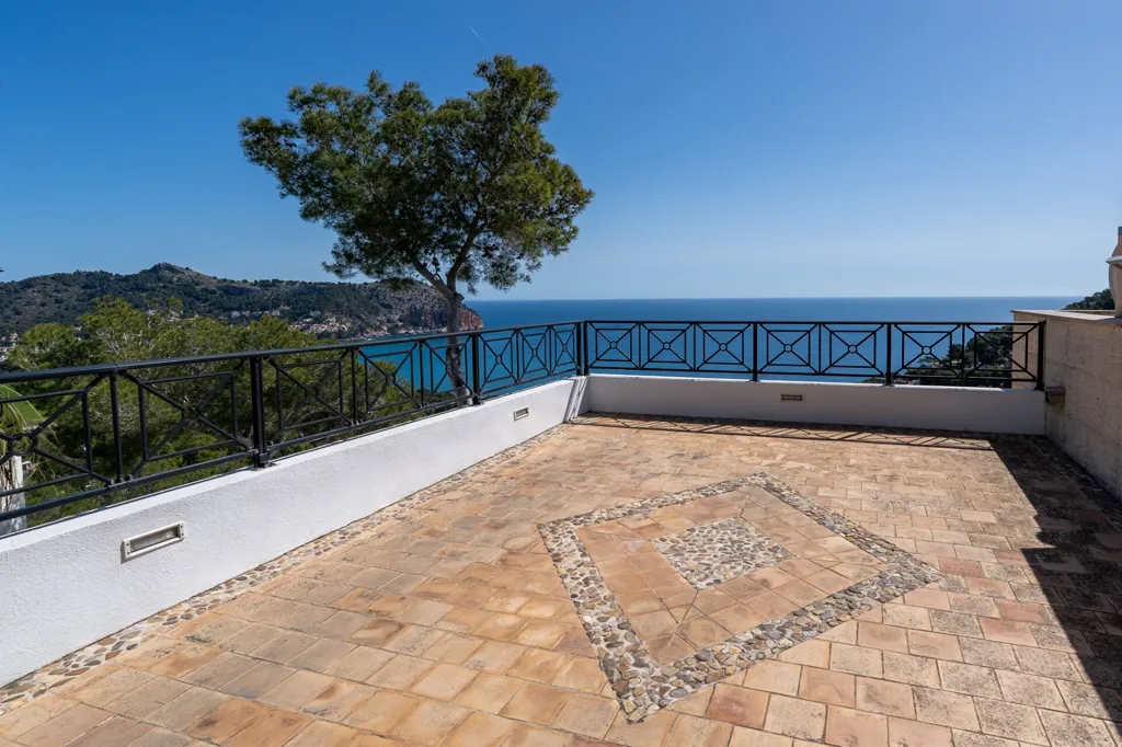 Terrasse - Villa with Sea View in Canyamel