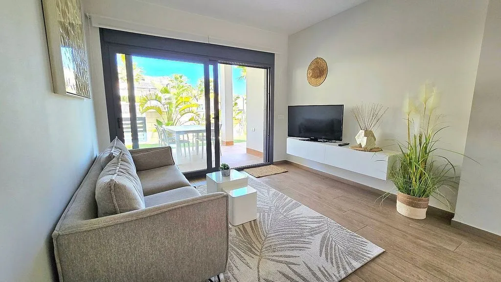 Soggiorno - Apartment with Private Garden in Finestrat
