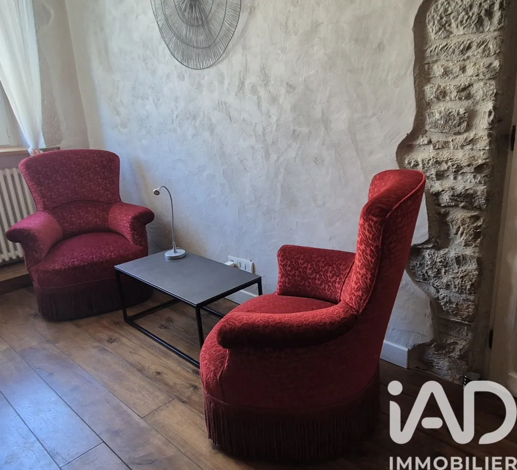 Séjour - Demeure du XVIIe Siècle à Château-Chalon