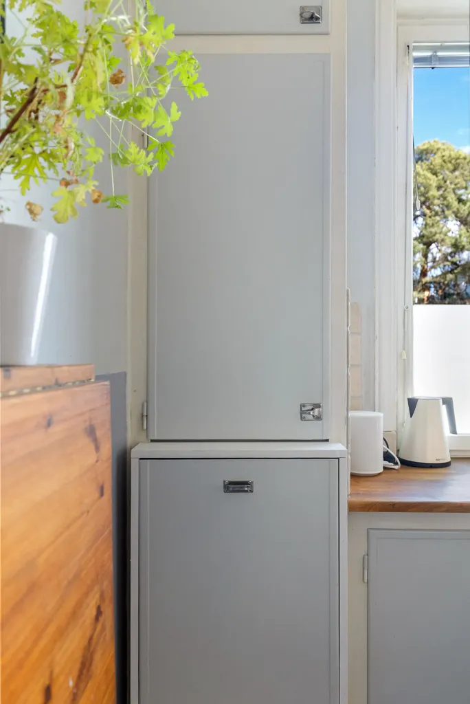 Cucina - Charming Two-Bedroom Flat with Balcony in Stockholm