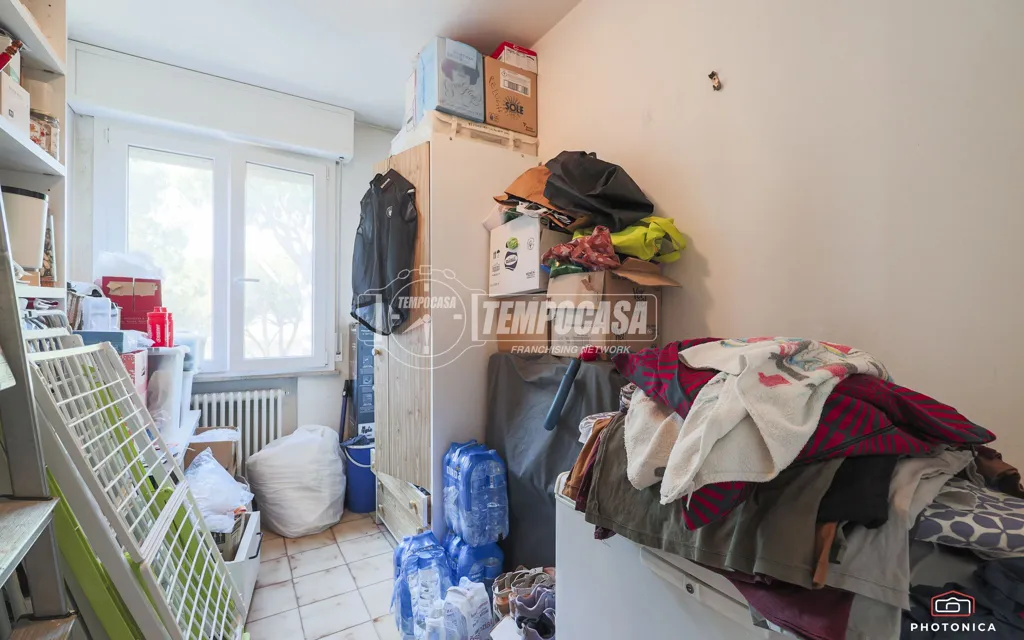 Pesuköök - Five-Room Apartment with Balconies in Riccione