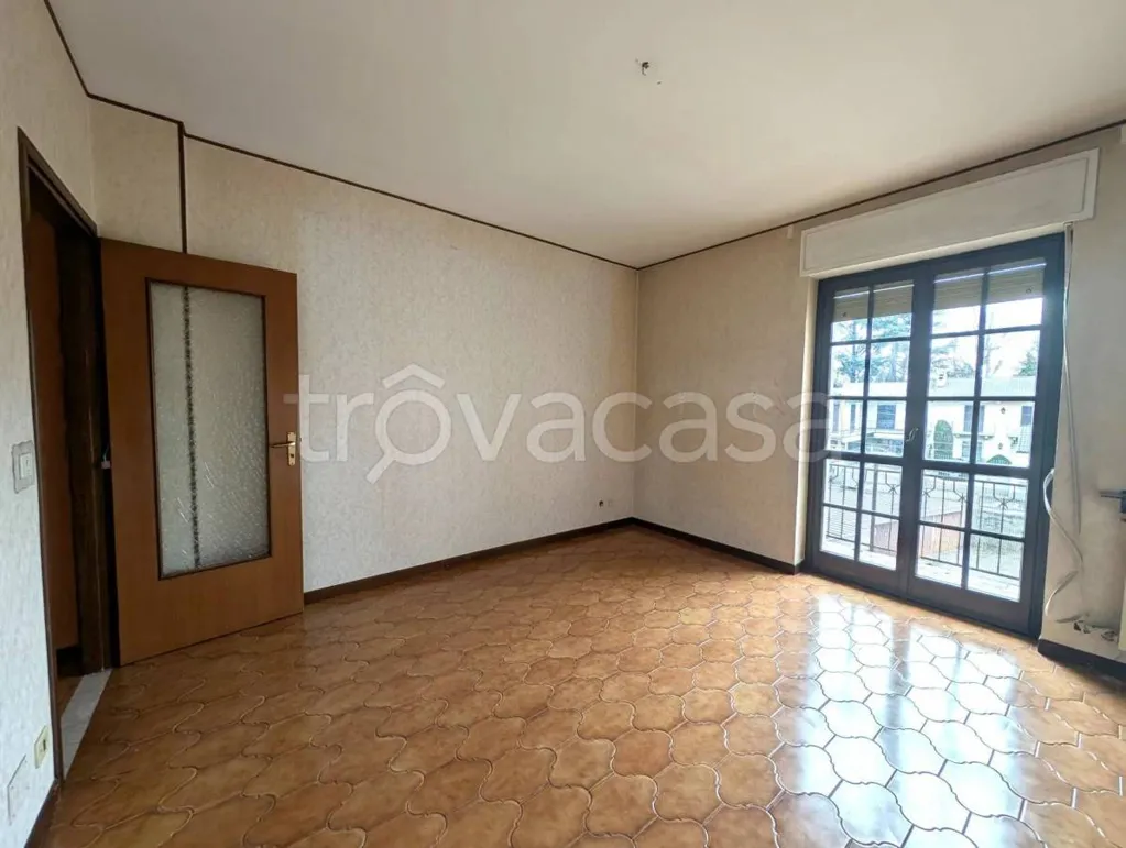 Elutuba - Apartment with Double Exposure in Boves