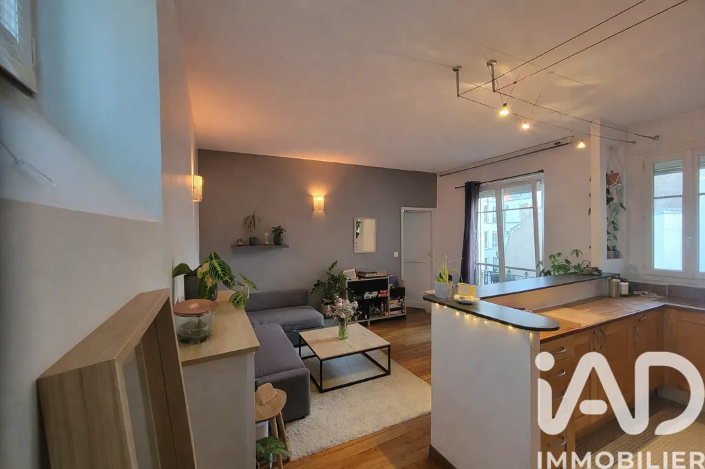 Köök - Bright 2-Bedroom Parisian Flat with Courtyard
