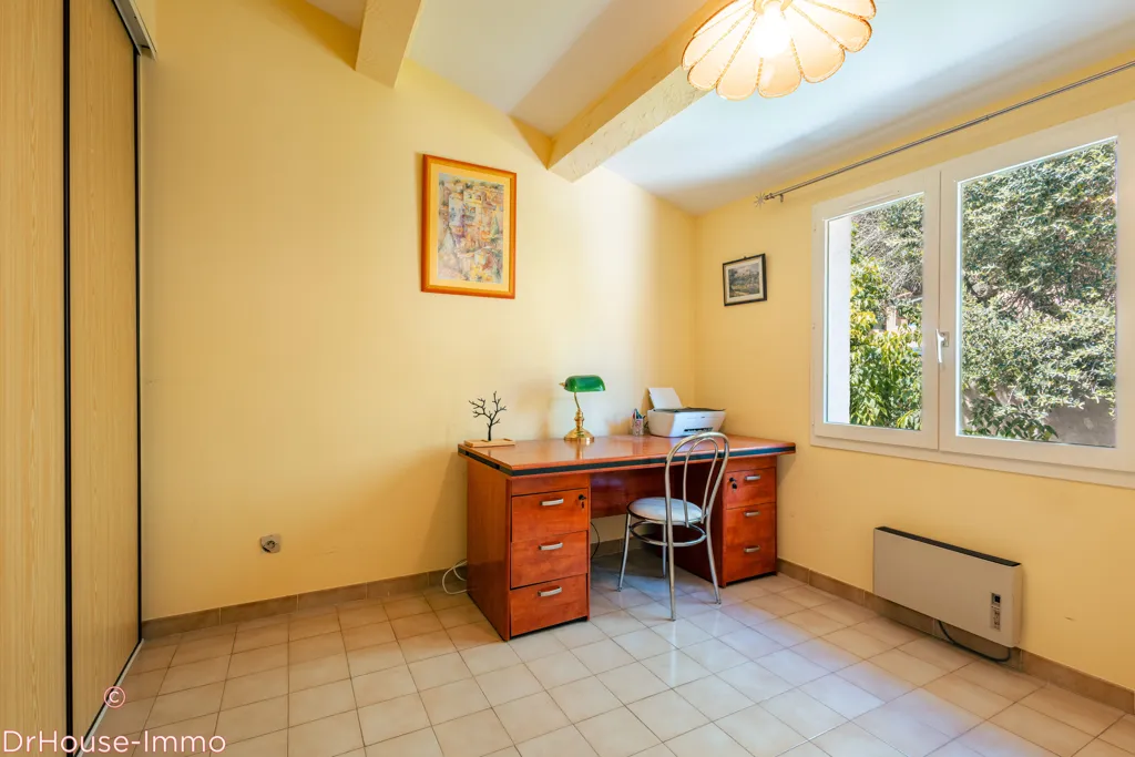 Office - House with Pool in Cogolin