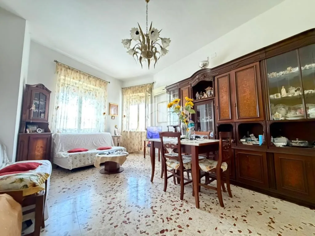 Dining Room - 2-Bedroom Apartment with Balcony in Palermo