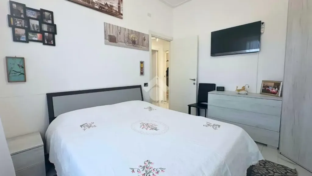Chambres - Renovated Apartment with Balcony in Ancona