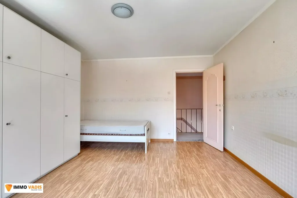 Bedrooms - 1966 House with Basement in Beverst
