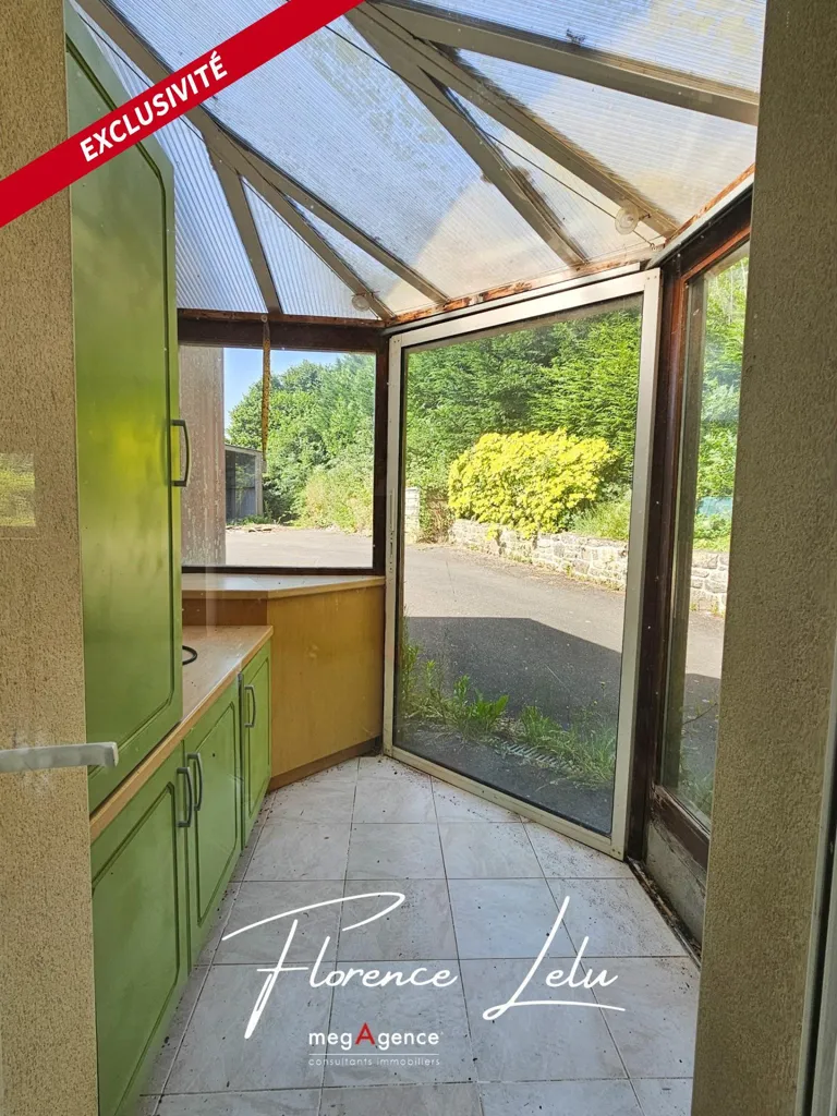 Terrass - Stone House with Double Garage in Gurunhuel