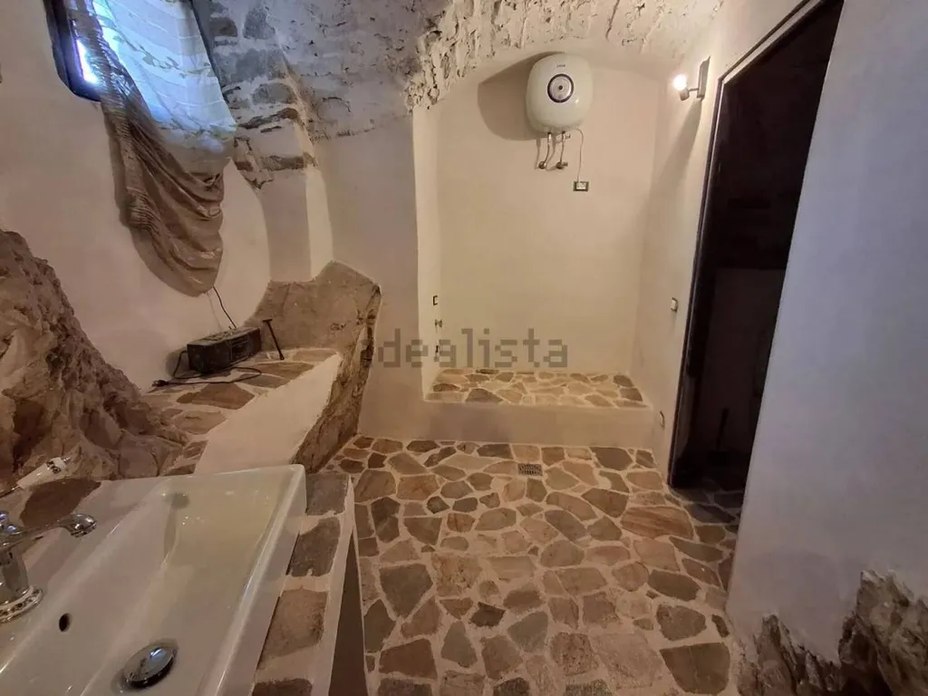 Vannitoad - Restored Apartment in Historic Centre, Cipressa