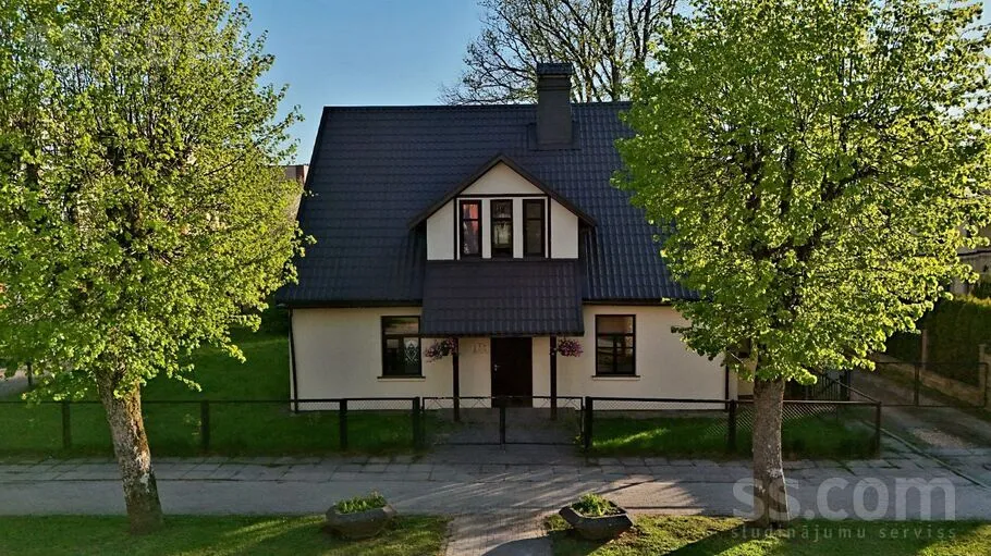 Vue aérienne - Two-Storey House with Garden in Sigulda Centre