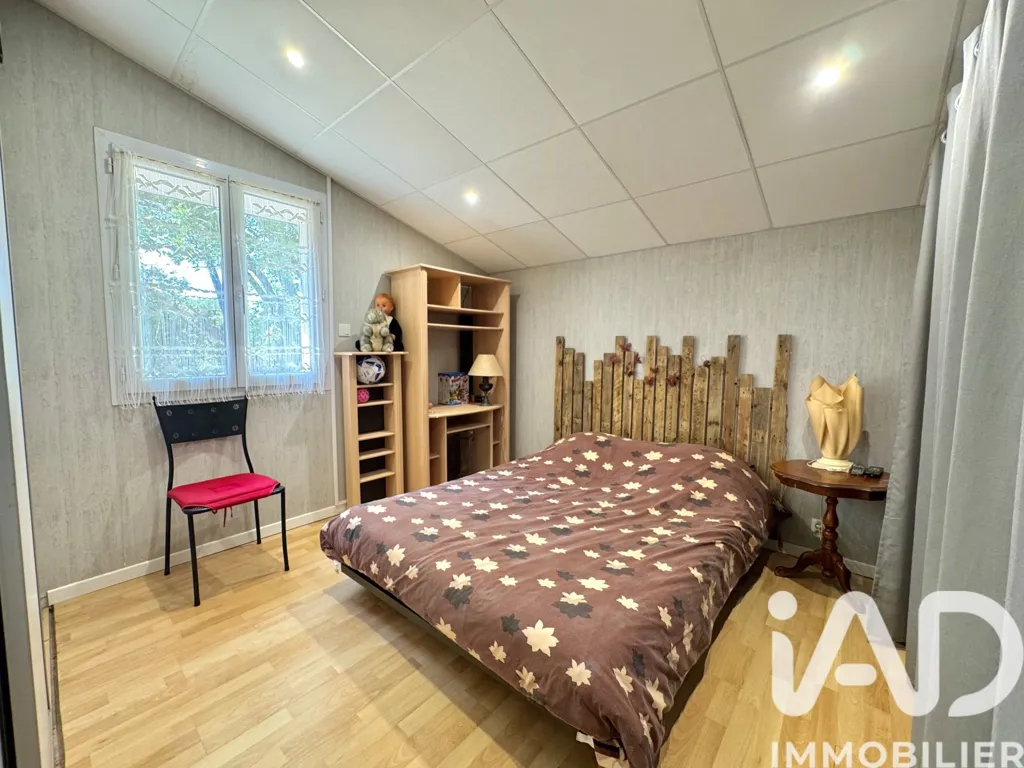 Chambres - Maison de Plain-Pied avec Piscine sur les Hauteurs de Mornas