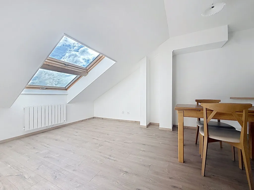 Toad - Studio with Proximity to Amenities in La Côte-Saint-André