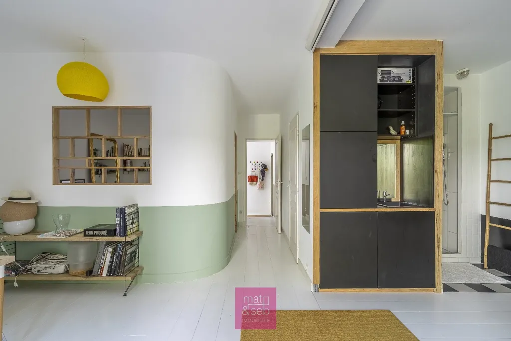 Living Room - Artistic Loft with Courtyard in City Centre