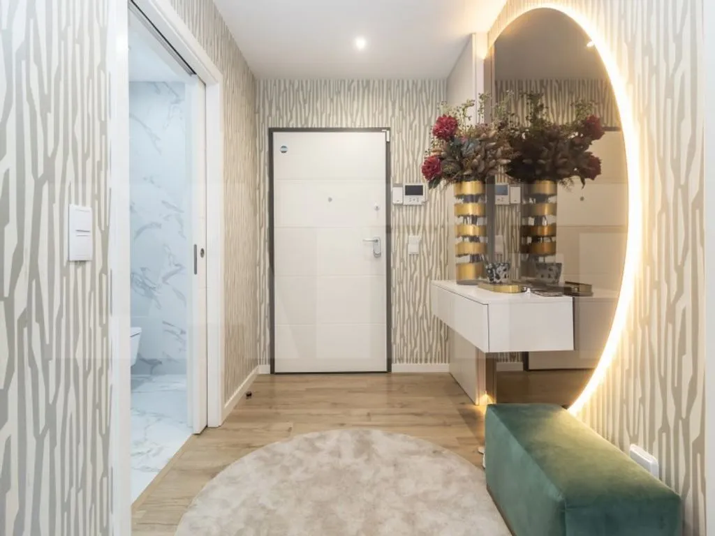 Esik - Luxury Duplex with Private Parking in Montijo