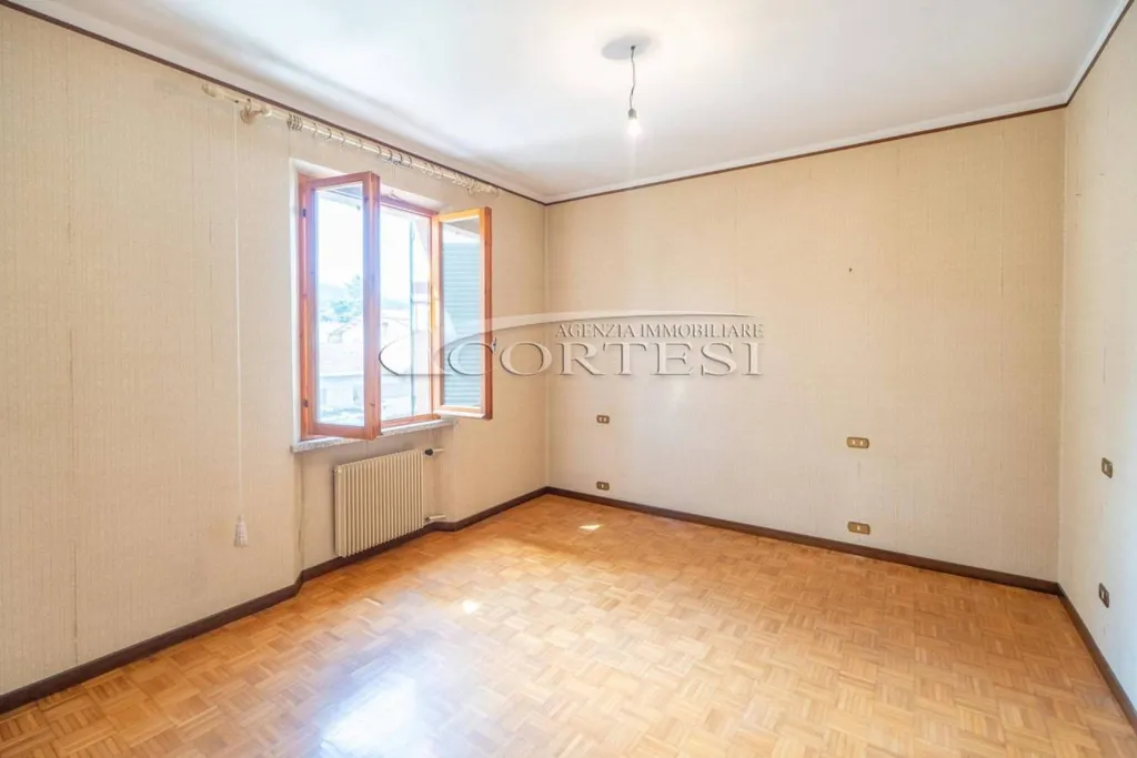 Toad - Three-Unit House with Private Garden in Città di Castello