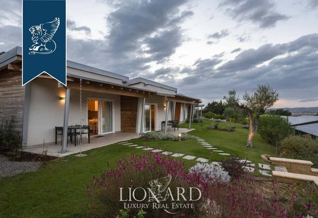 Aed - Luxury Hotel with Pool in Scarlino, Tuscany