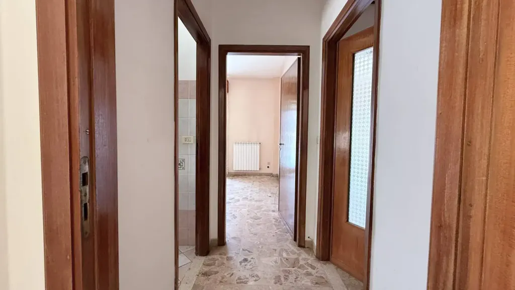 Esik - Apartment with Balcony in Siracusa