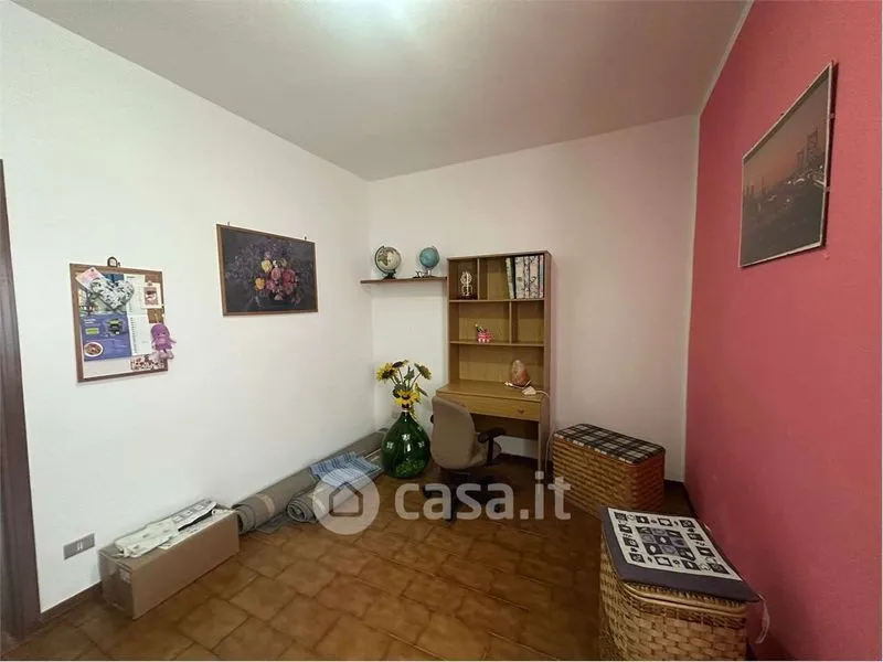 Bureau - Triplex House with Garden in Bardello