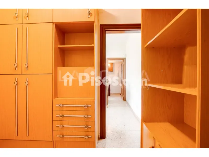 Toad - Fully Exterior Flat in Sant Ildefons, Cornellà